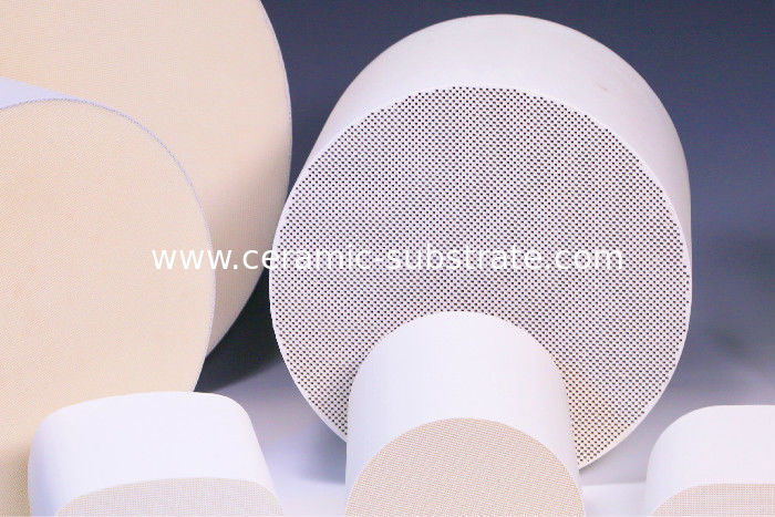 Al2O3 SiO2 Catalytic Ceramic Carrier Thermal Shock Resistance Cordierite Substrate