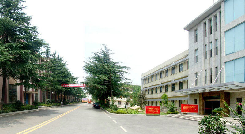 Jiangsu Province Yixing Nonmetallic Chemical Machinery Factory Co.,Ltd factory production line