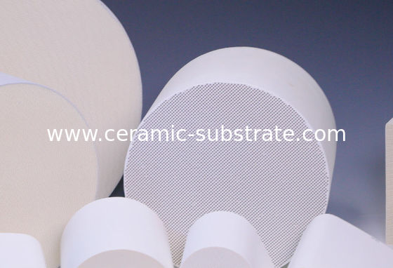Buy Honeycomb Ceramic / Catalyst Supports White For Vehicle Exhaust online manufacture
