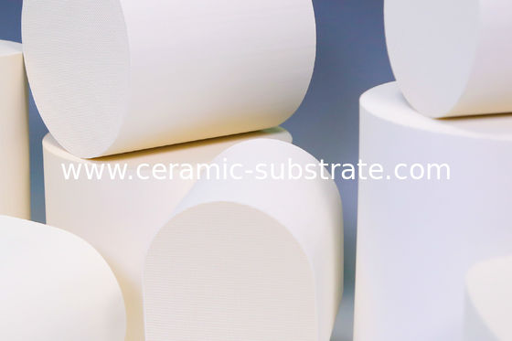 Buy Catalyst Support Cordierite Honeycomb Ceramic White For TWC online manufacture