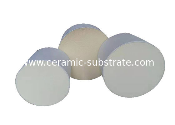 Buy Ivory Color Diesel Particulate Honeycomb Ceramic Filter ISO9001 TS /16949 online manufacture
