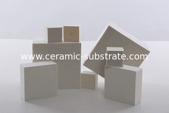 Al2O3 Catalyst Honeycomb Ceramic Substrate White For Industrial VOC