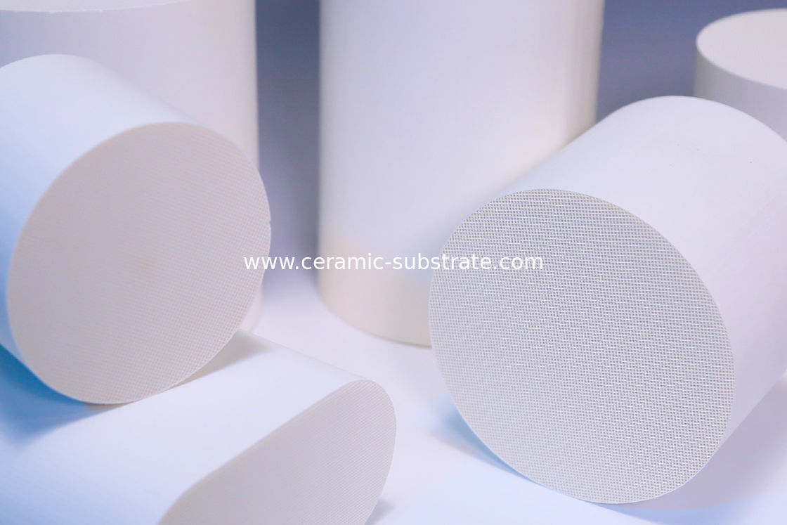 Cordierite Honeycomb Ceramic Filter porous For 3 Way Catalytic Converters