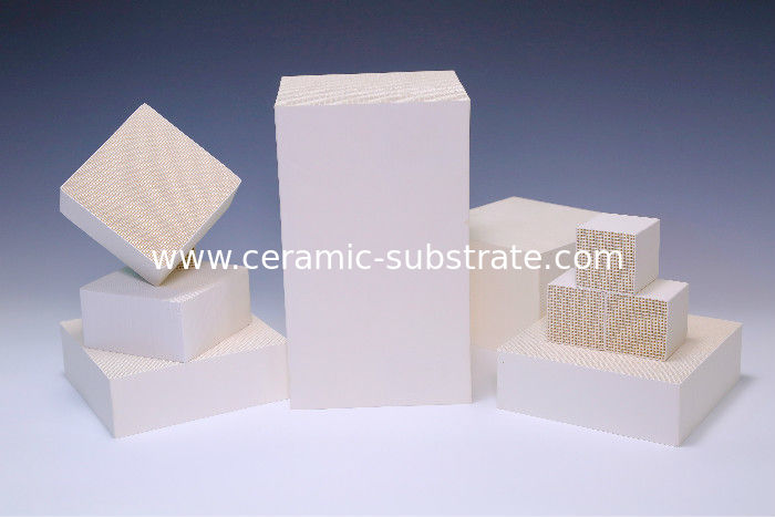 Al2O3 Honeycomb Monolithic Catalyst Support White For Industrial VOC